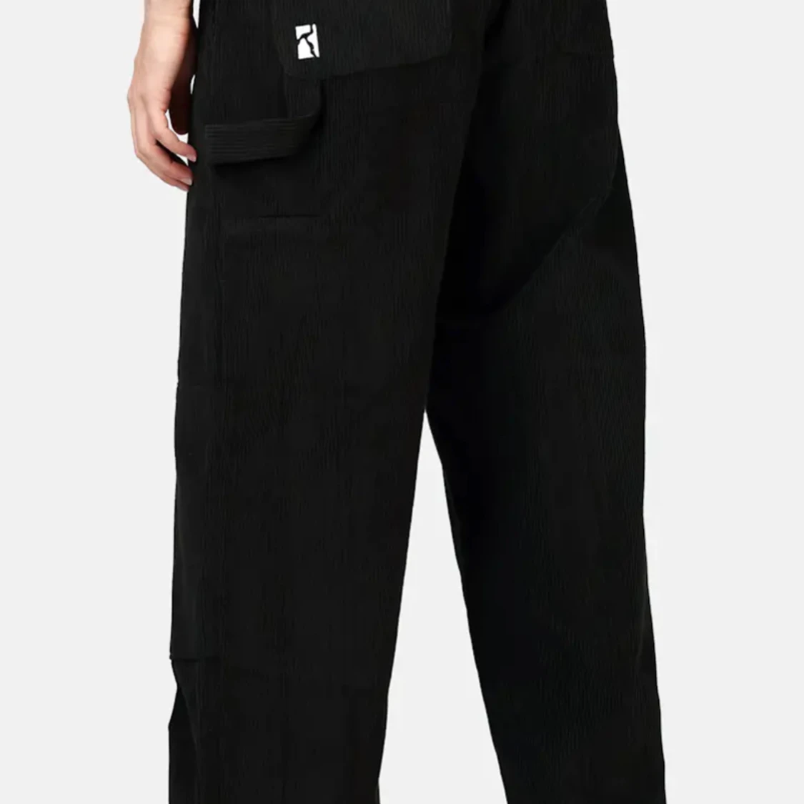 Poetic Collective Sculptor byxor - 90