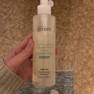 Make p:rem cleansing oil  - Nästan helt oanvänd, se bild!   Köpt för ca 2 mån sen. 