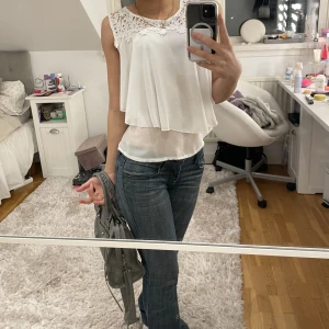 Blus - Extremt vacker blus 🩷