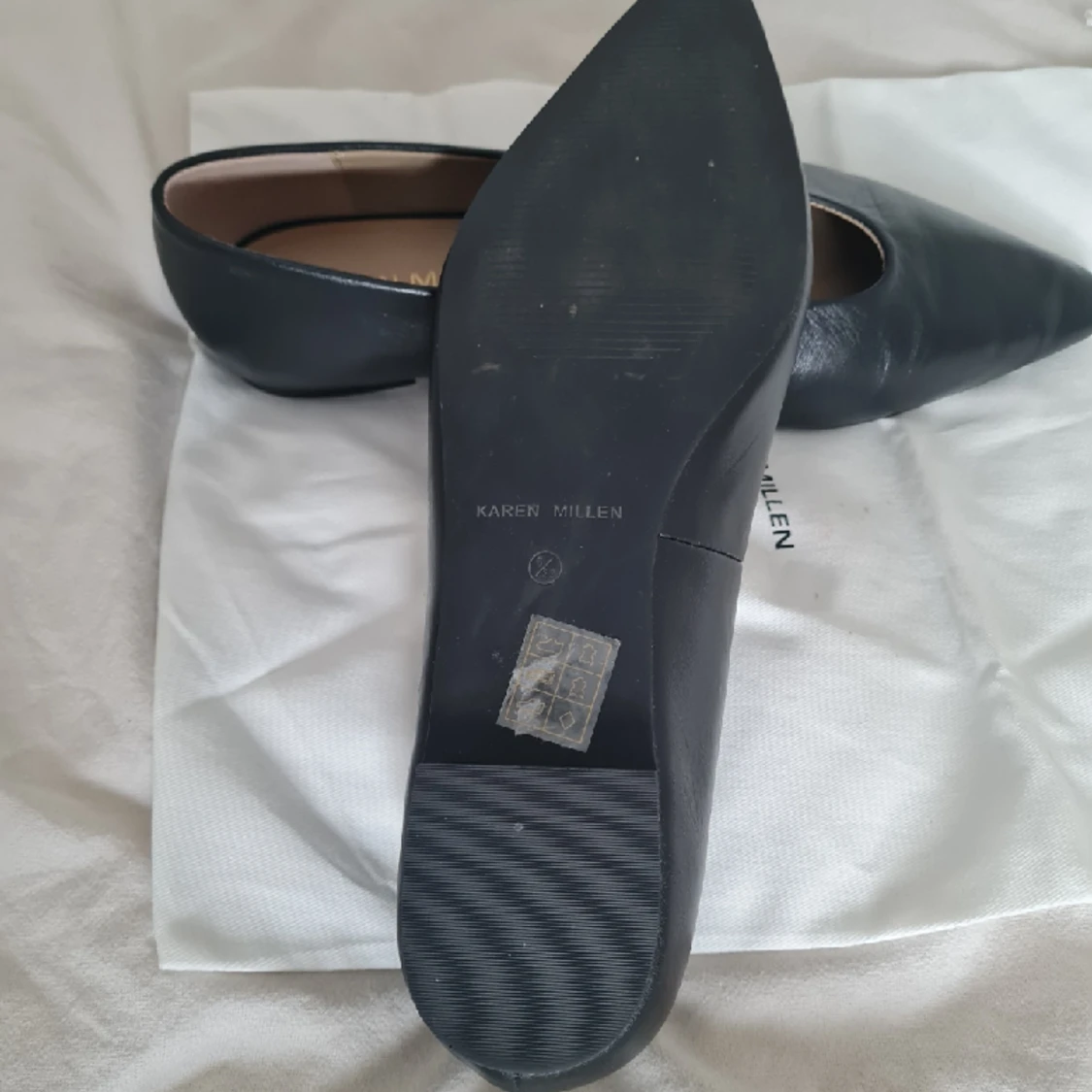 Ballerinaskor i skinn storlek 39 - 90