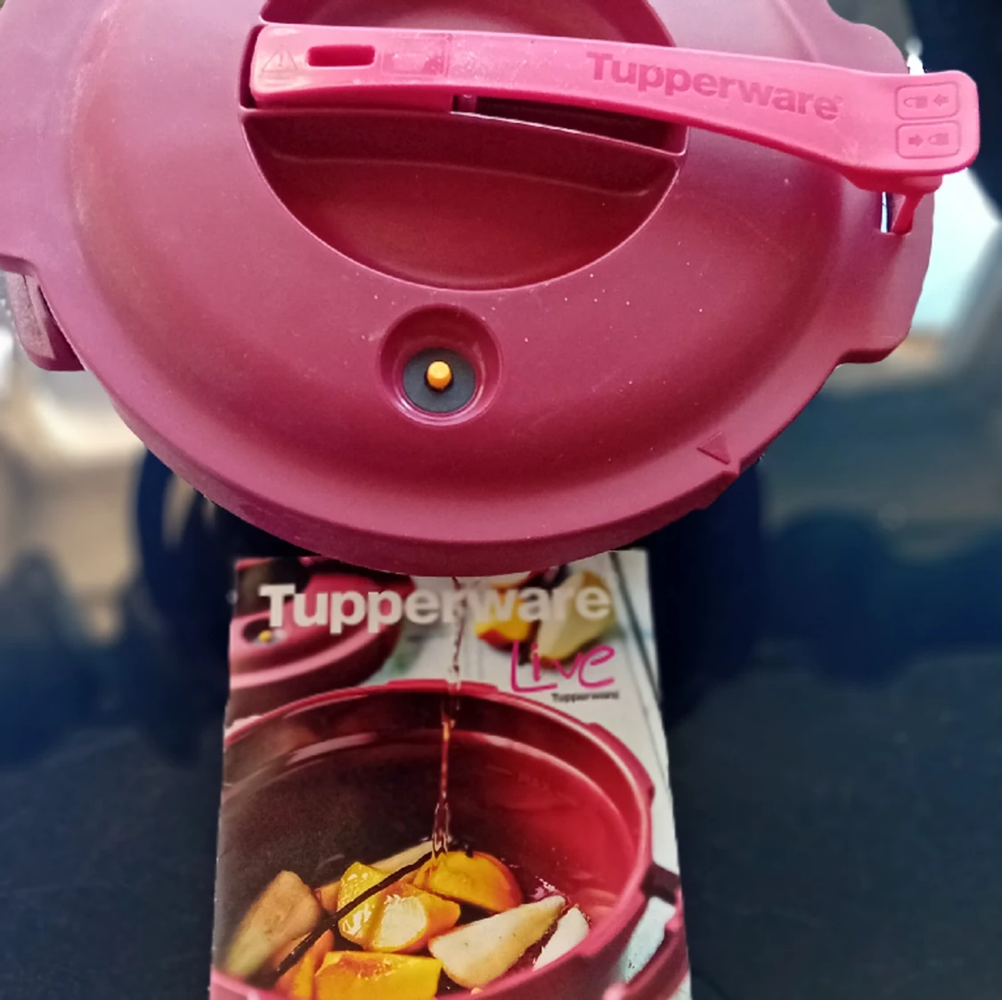 Tupperware slow cooker  - 28