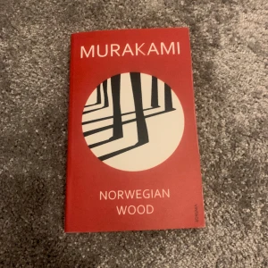 Norwegian wood - Bok på engelska i nyskick, aldrig läst.