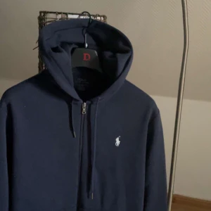 RL zip up - Ralph lauren zip up.  Bra skick