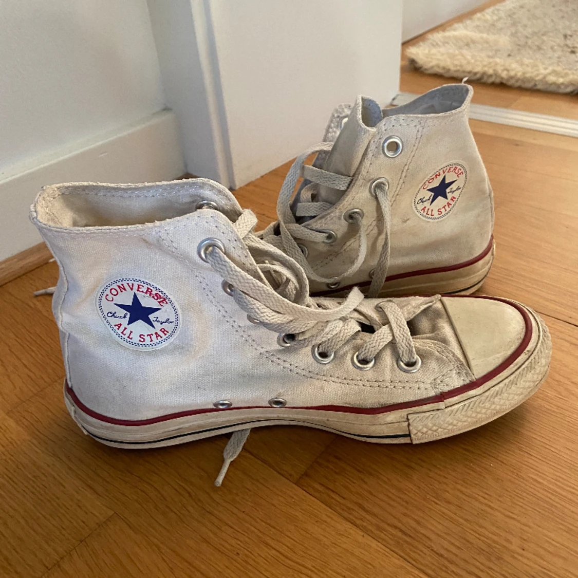 Vita converse
