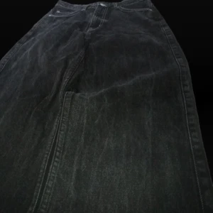Baggy jeans  - Aldrig använda så i bra skick. Pris och sånt kan absolut diskuteras. Kontakta vid frågor 😊