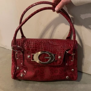 Vintage väska - Säljer denna snygga väska, inga defekter🌟