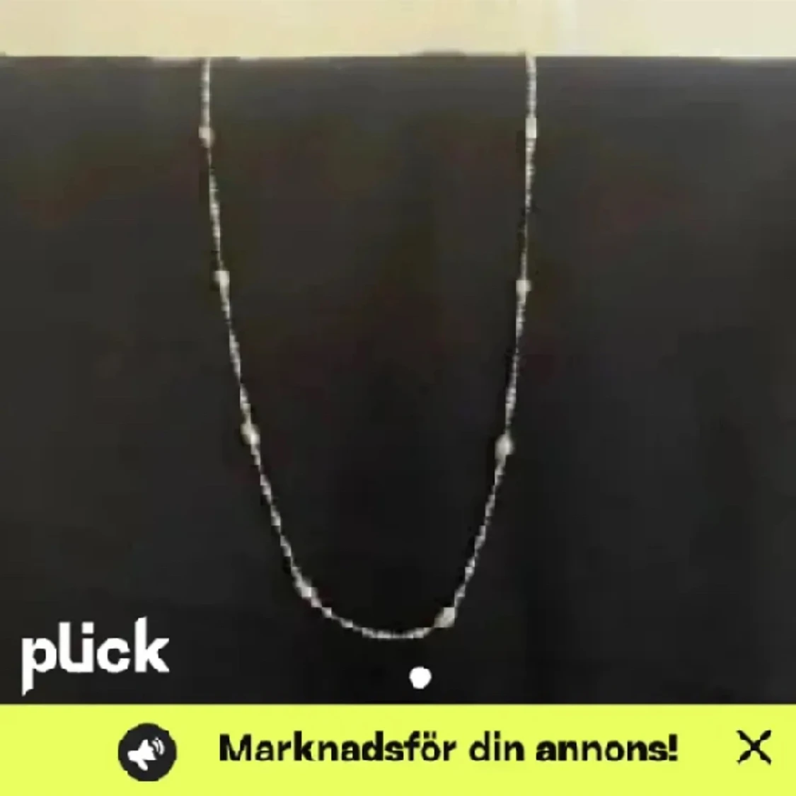 Halsband 2 för 40kr - 90