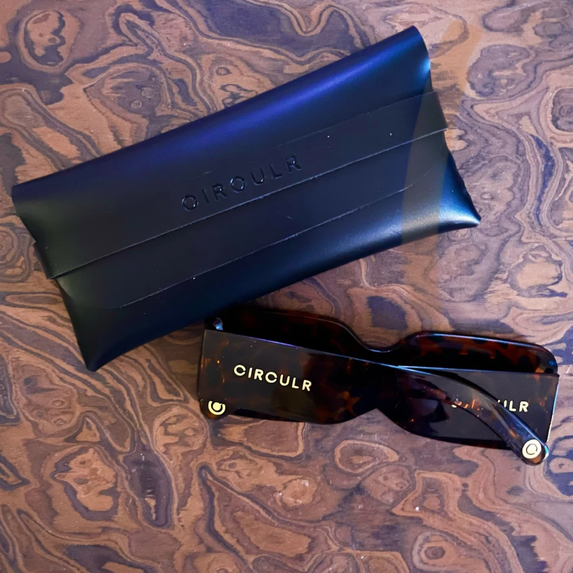 Solglasögon från Circulr - 90