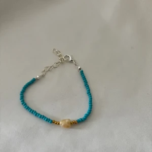 Pärlarmband  - Handgjorda pärlarmband 