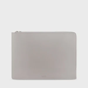 Datorfodral holdit - Säljer detta helt nya datorfodralet från holdit❤️ nytt med lappen kvar! (Kom med en liten liten defekt på ena kanten, som en liten slitning) köpt för 400kr