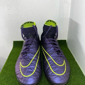 Nike hypervenom 2 fg - Nike hypervenom phantom 2 elite fg i storlek 42.5, skick- 9/10