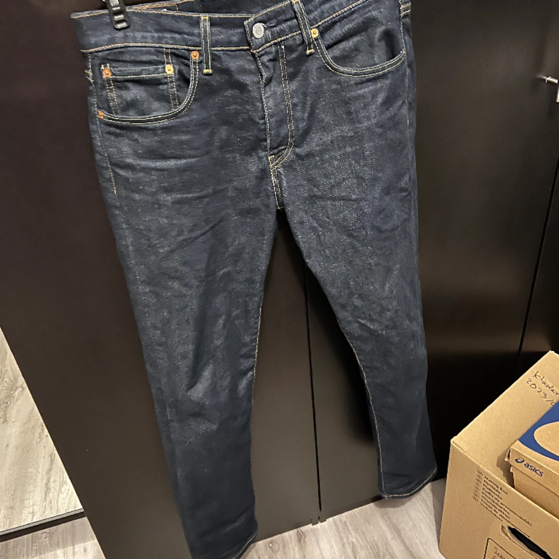 Levis 502 Jeans - 90