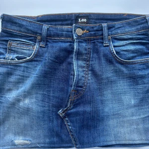 Lee kjol - En lee kjol i storlek s