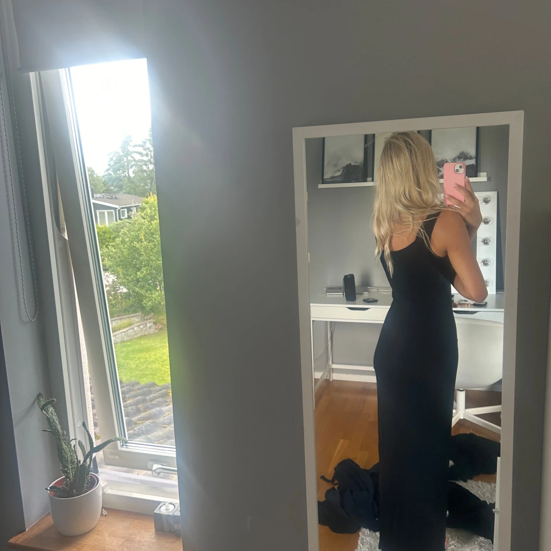 Svart långklänning  - 91