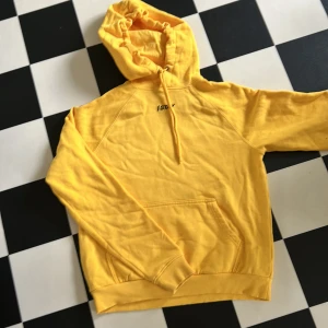 Hoodie från Stay strl xs i fint skick  - Hoodie från Stay strl xs i fint skick (knappt använd) 