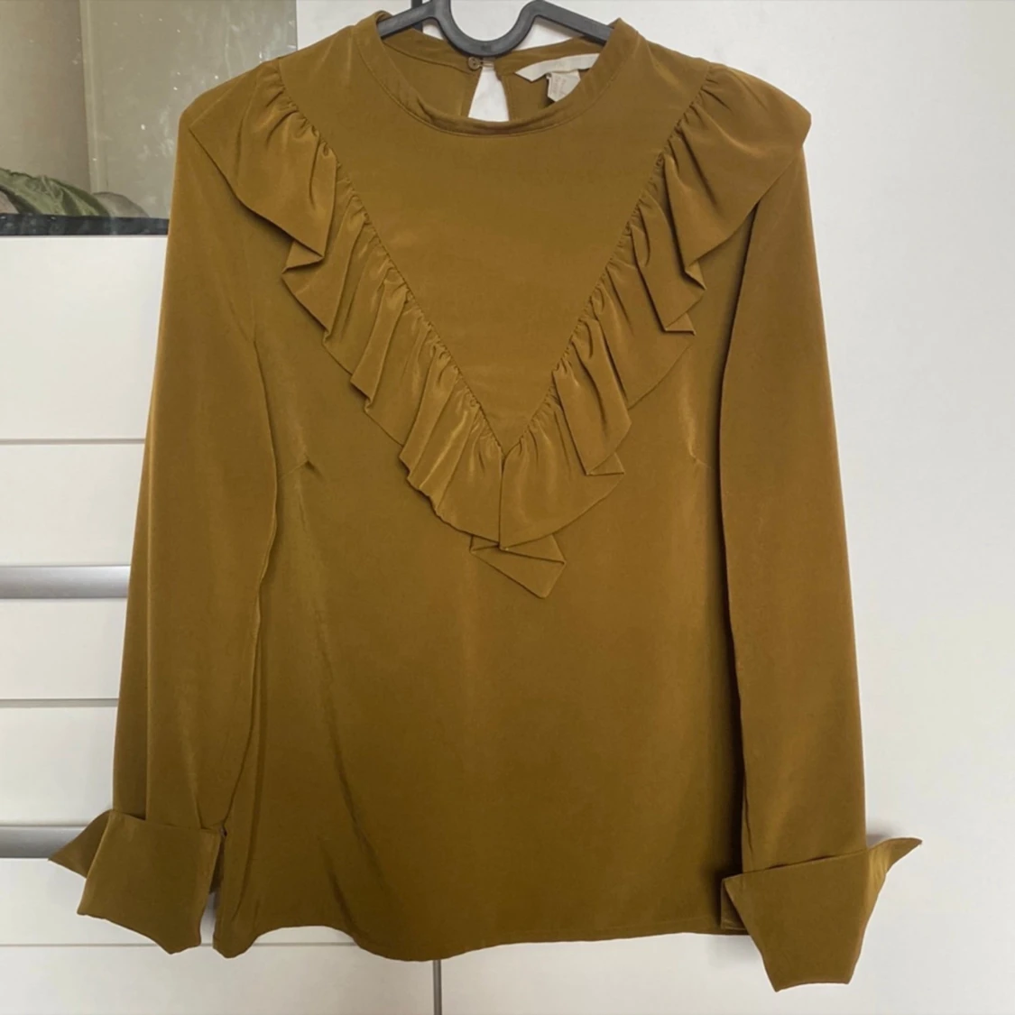 Blus H&M storlek 34