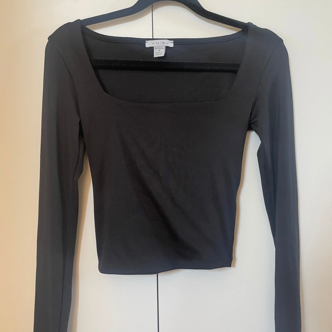 Svart långärmad tröja