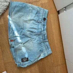 Jeans kjol - En jeans kjol från g star i storlek s💗