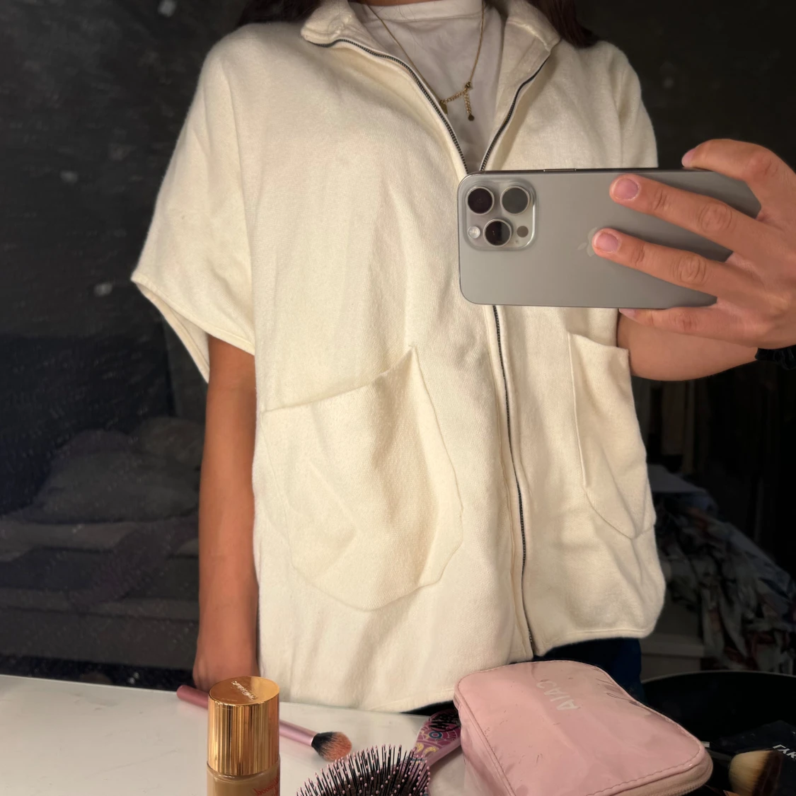 Kortärmad stickad ziptröja  - 91