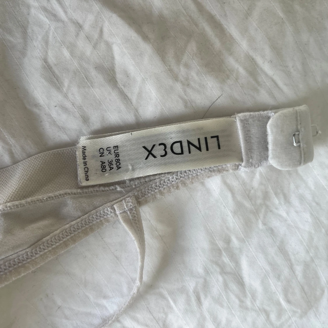 Vit bh från Lindex  - 91