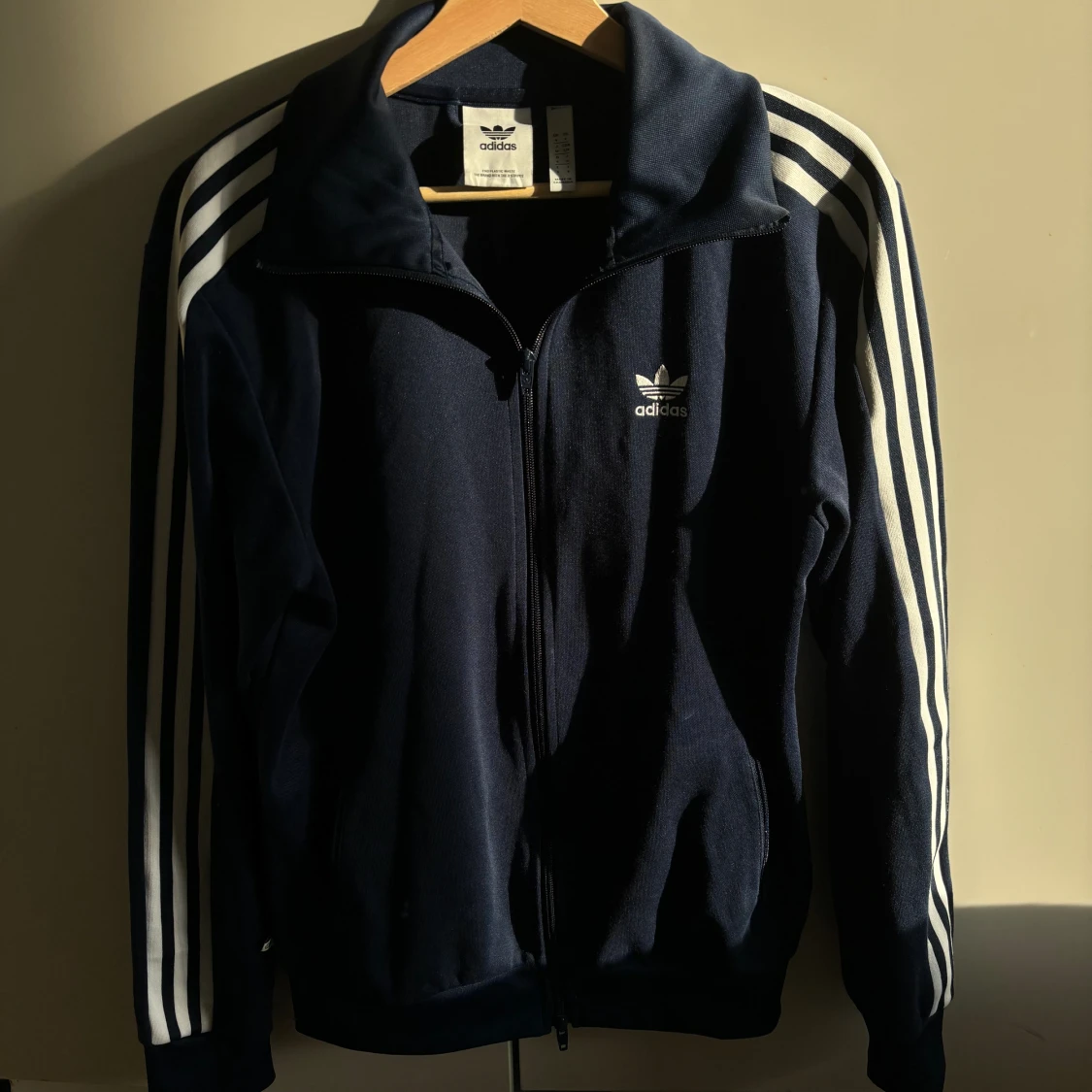 Ny adidas kofta 