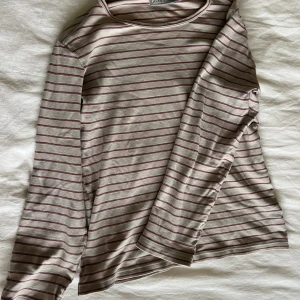 Randig långärmad tröja - Randig långärmad tröja, ljusgrå/beige