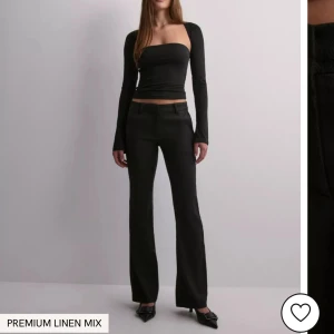 Lågmidjade linnebyxor - Ordinariepris: 499 Helt nya, aldrig använda! Lång  i storleken