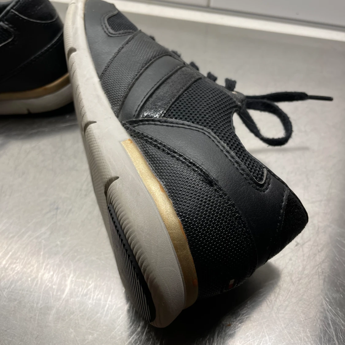 Tommy Hilfiger sneakers - 91