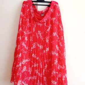 Kjol  - Inte använda