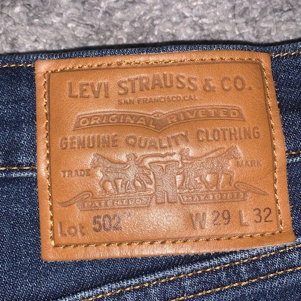 Andvänd 10 gånger, W29 L32, bra skick. Jeans & Byxor.