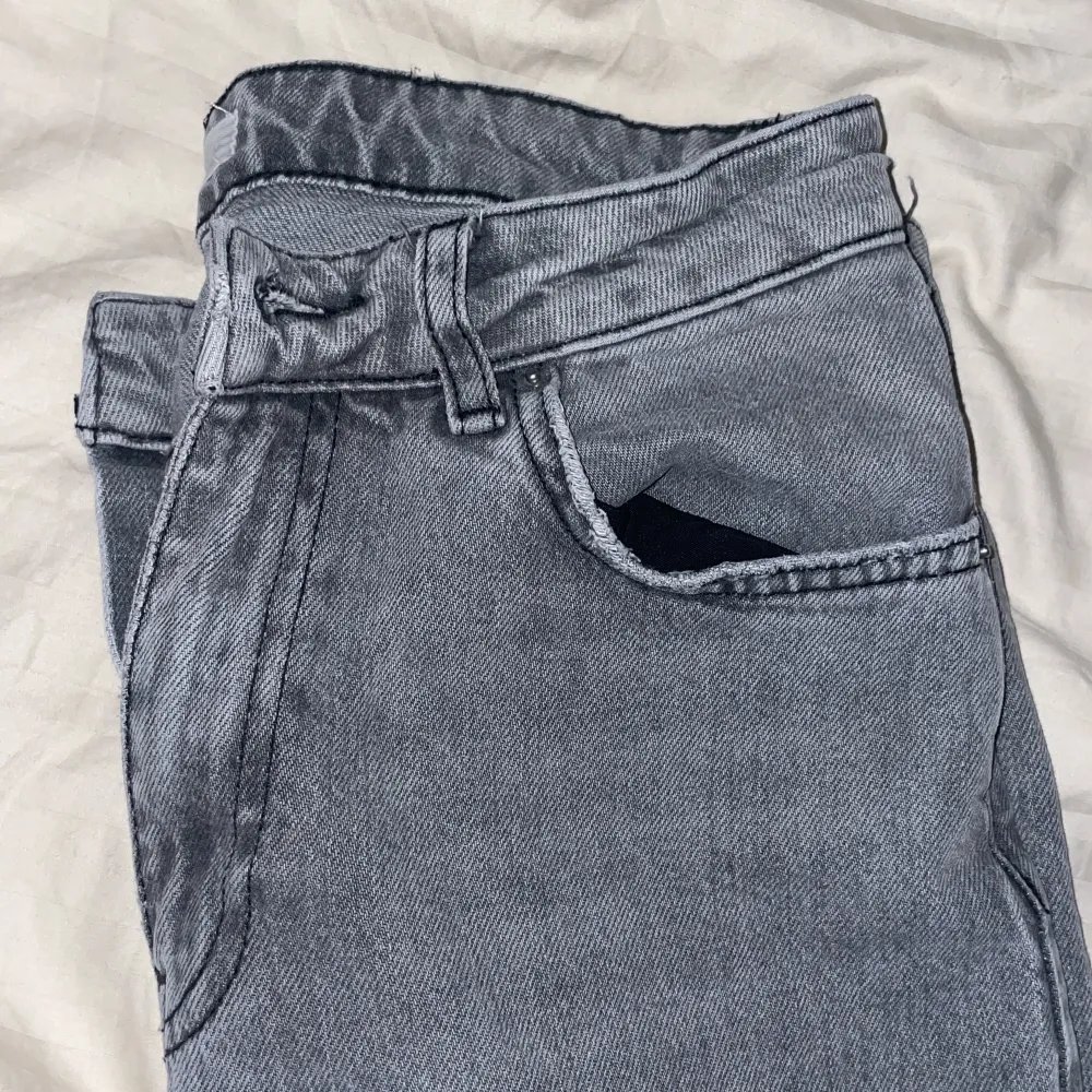 Köpt från Gina och hyfsat använd kan dock inte ha de längre på grund av storleken.. Jeans & Byxor.