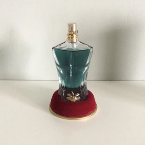 Parfym sample 3 ml Jean Paul Gaultier le beau - Känn hur den luktar med ett sample