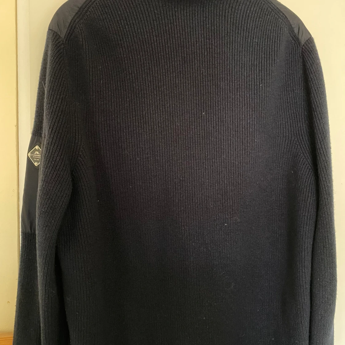 J Lindeberg cardigan - 92