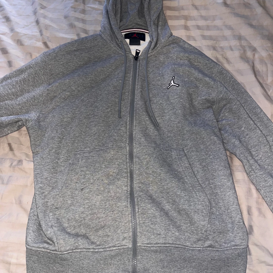 Hoodie med dragkedja märke Jordan 