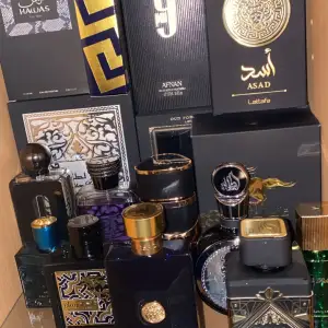 Säljer parfymer 5 ml.  9pm- 39kr✅ Hawas - 39kr ✅ Bade al oud - 29kr ✅ Lattafa Asad - 29kr ✅ Versace dylon blue - 39kr ✅ Versace Eros - 39kr ✅ Lattafa Fakhar - 29kr ✅  Frakt 20kr vid varje beställning 