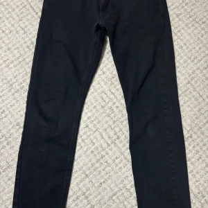 Lee jeans svarta  - Heltny. Lee jeans svarta