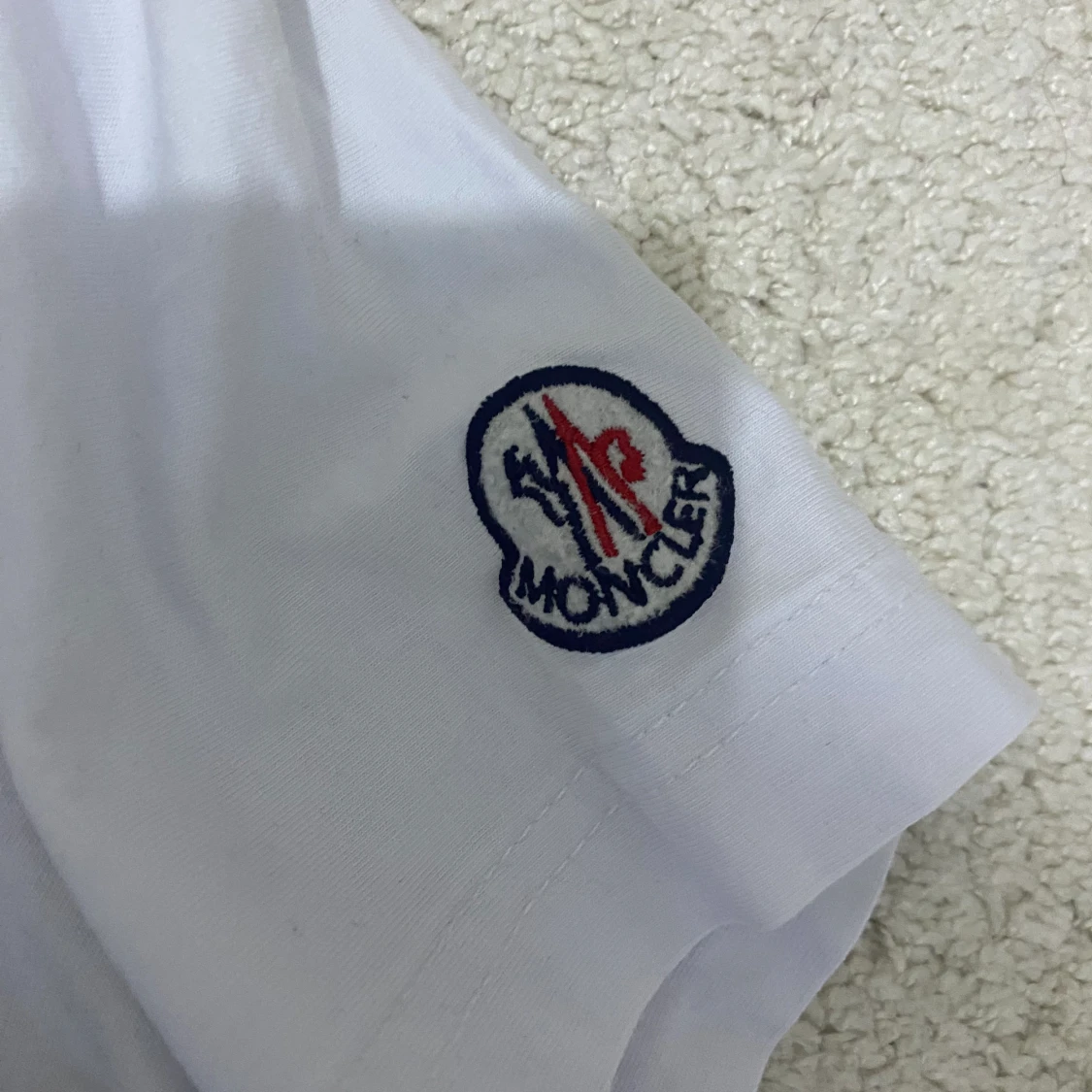 Moncler t-shirt - 90
