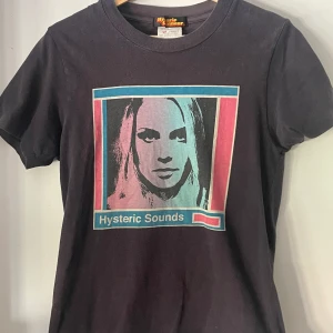 Hysteric Glamour Tee - Vintage Hysteric Glamour, Hysteric Sounds print tee
