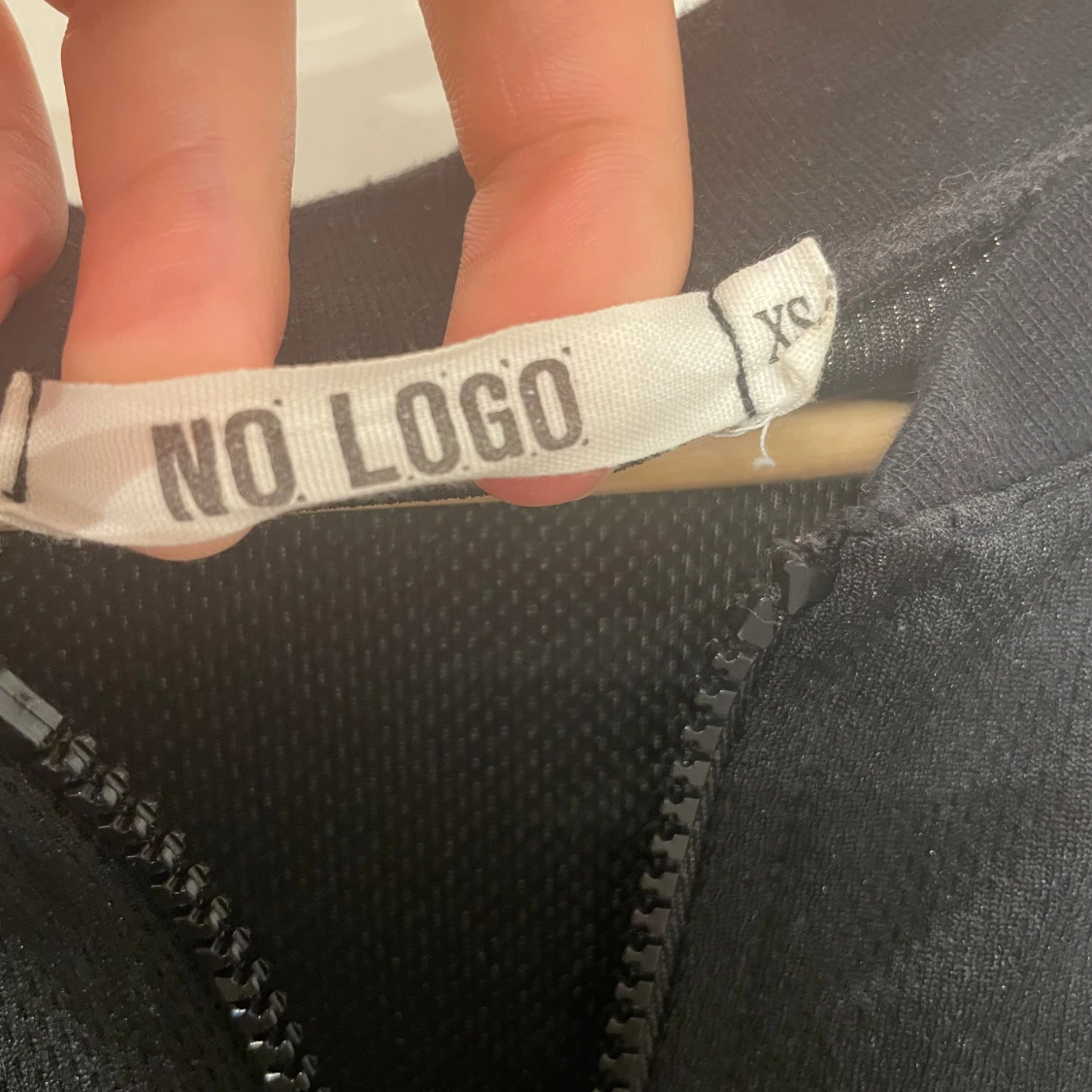 Bomberjacka med broderier - 91