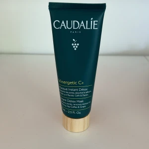 Caudalie vinergic C+ - Instant detox mask 75ml  Populär ansiktsmask som är slutsålt på lyko
