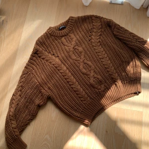 Brun tröja Gina - Perfekt sommartröja