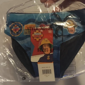 Nya fireman Sam badbyxor storlek 98/104 - Nya Fireman Sam badbyxor för barn 3-4år  storlek 98/104   * Nya  * Hela  * Rena 