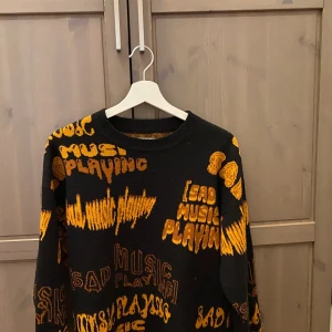 Weekday tröja  - Tröja från weekday!