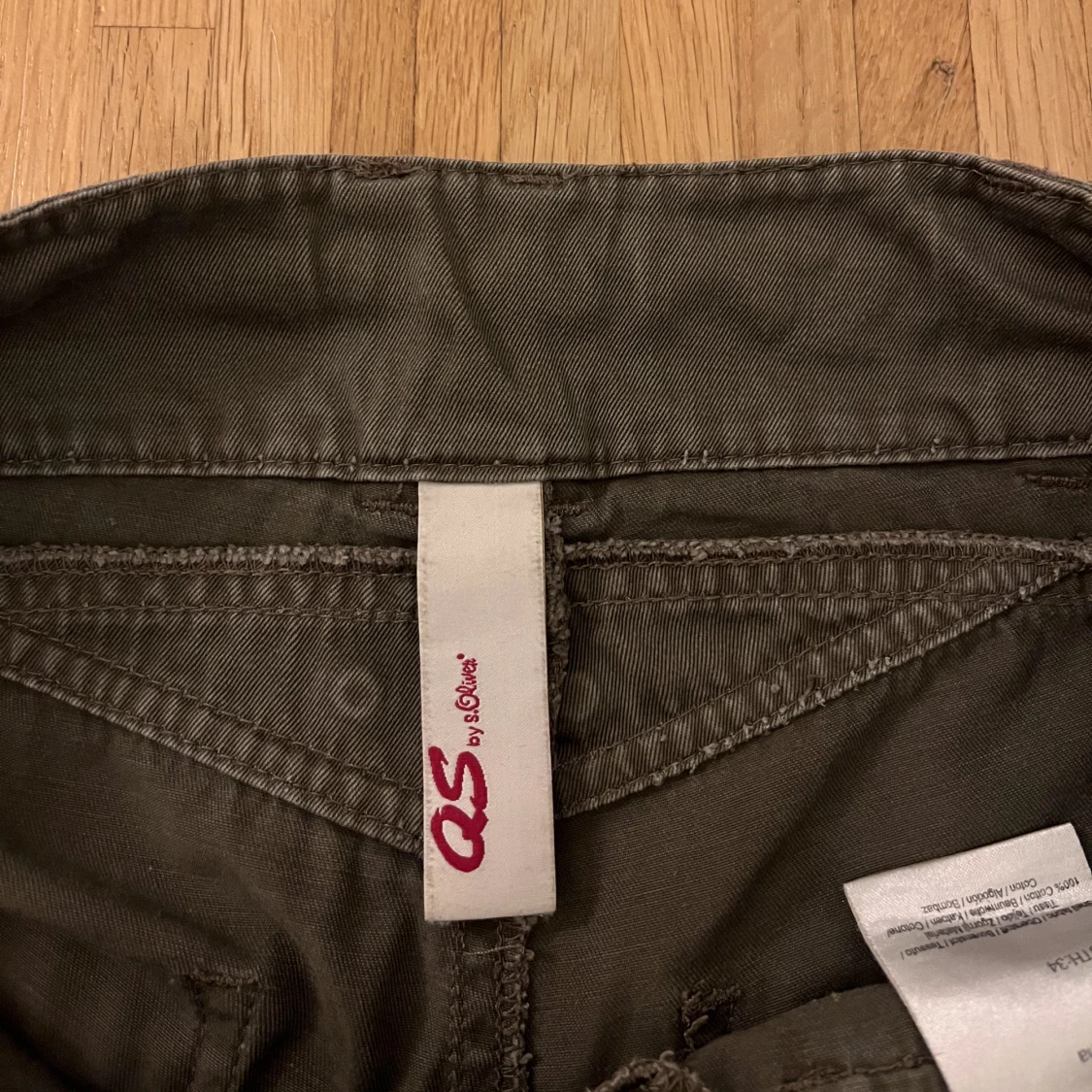 Lågmidjade cargobyxor  - 91