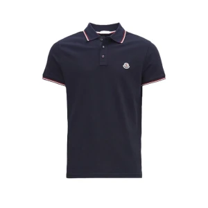 Moncler piké - Skick: 7/10 Size: S Färg: Navy Pris: 900 Nypris: 2600