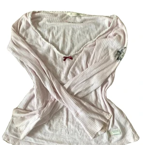 Topp - Odd Molly topp/blus i ljusrosa, superfin men använder inte sp mycket💕