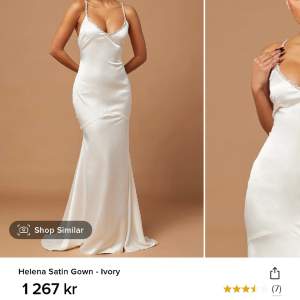 Säljer min Fashion Nova dress som kostar 1267kr. Den är helt ny med lappar på. Säljer för 900kr men kan tänka mig gå ned vid snabb affär. Storlek S.