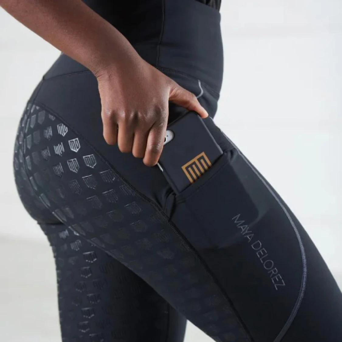 Maya delorez ridbyxor