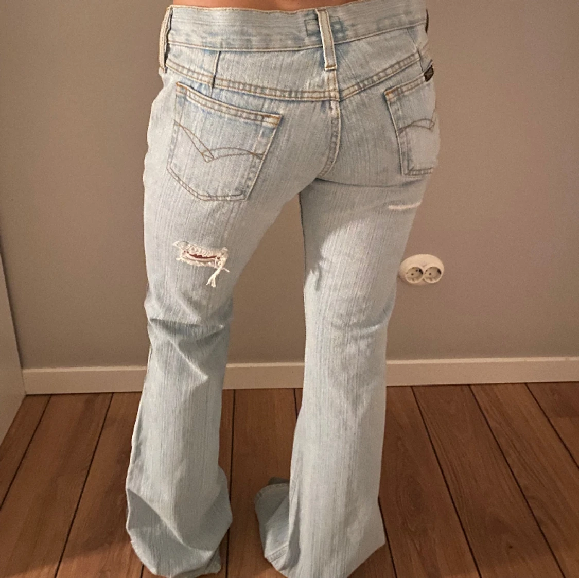 Lågmidjade jenas - 91