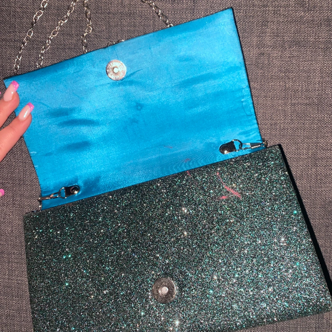 Glittrig väska - 90
